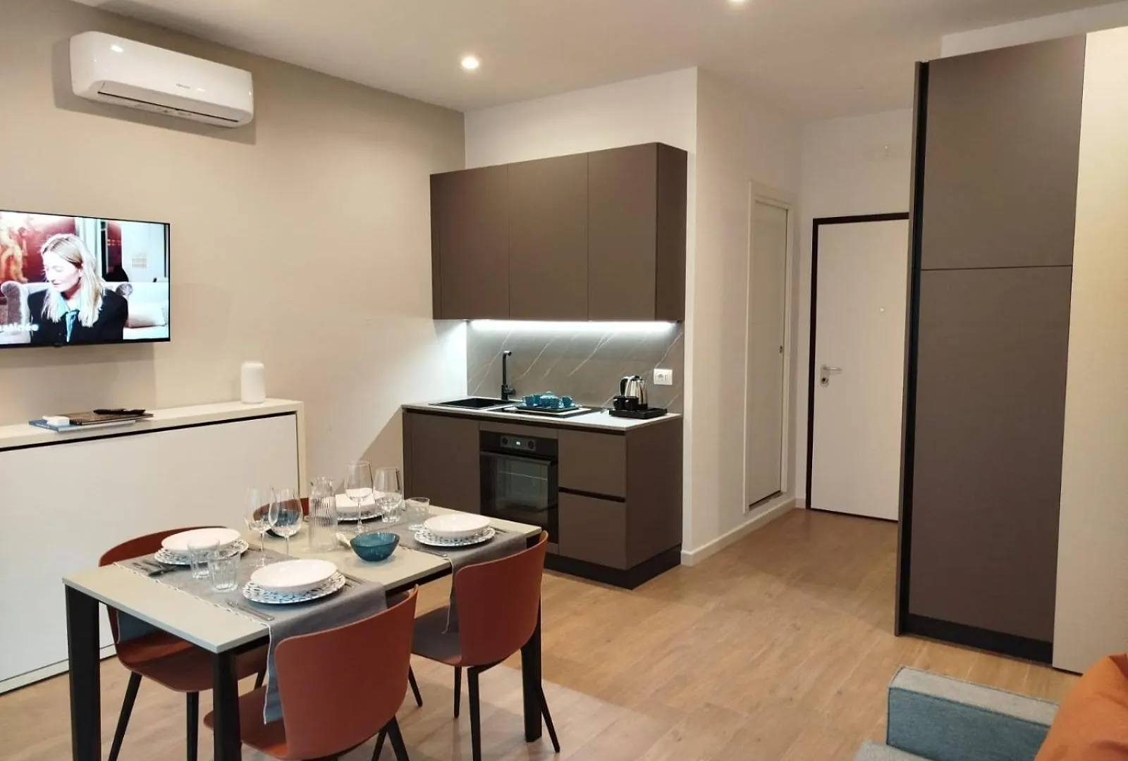 Atmosfere Sul Viale - Holiday Home In בארי 0*,