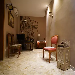  Couette-café Antica Boutique